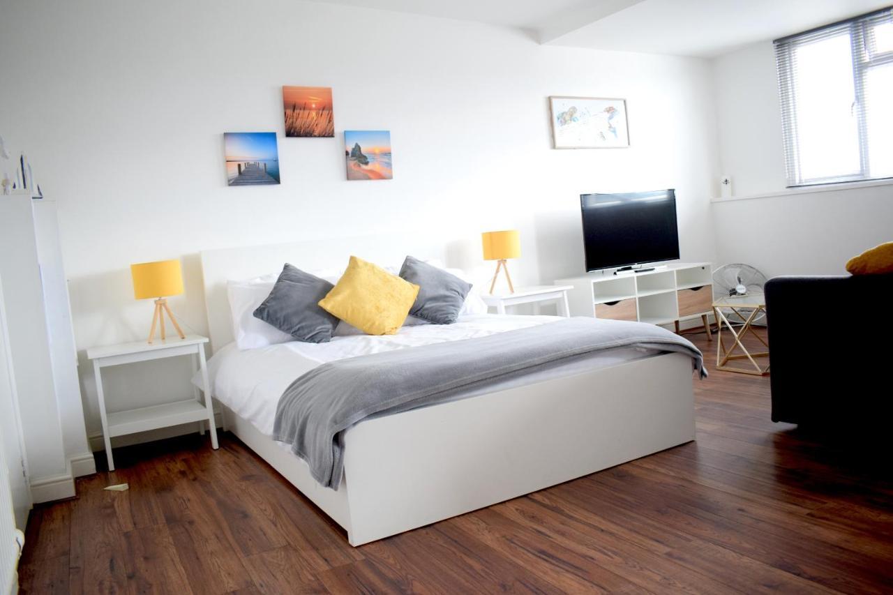 The Bay Beach Apartments Μπόρνμουθ Εξωτερικό φωτογραφία